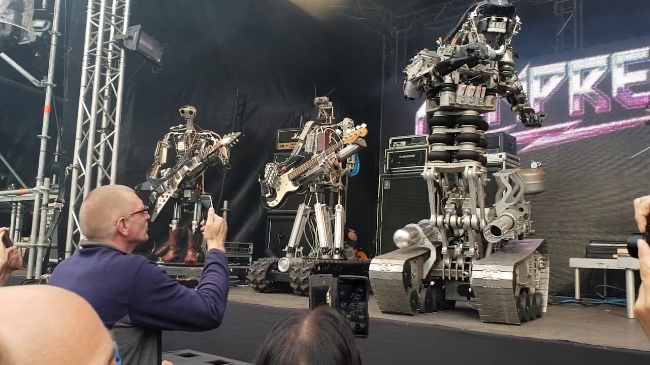 Compressorhead, live at Gogbot 2018 -  song: Compressorhead