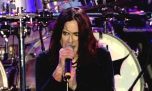 Black Sabbath - "War Pigs" Live at Ozzfest 2005